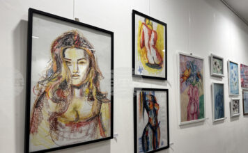 Произведения на дами творци от Казанлък са показани в зала „Иван Милев" в традиционната изложба „Женското начало"