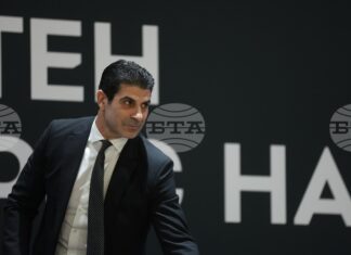 "БФС иска да промени цялостно системата на БФС, не може 3200 деца да играят на един терен", каза президентът на централата Георги Иванов след Конгреса