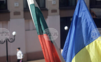 "Работим по стартирането на пътническа железопътна връзка между Украйна и България", каза украинският вицепремиер Олексий Кулеба