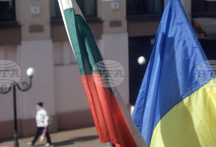 "Работим по стартирането на пътническа железопътна връзка между Украйна и България", каза украинският вицепремиер Олексий Кулеба