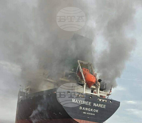 Ройтерс: Колко кораба са ударени в Персийския залив от началото на войната в Иран