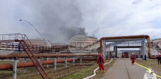 Ройтерс: Петролната рафинерия в руския град Кириши - една от най-големите в страната, е преустановила работа след украински удари с дронове