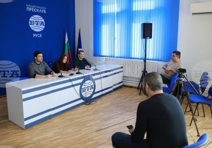 Русенското читалище „Гоце Делчев – 2009“ работи по проекта „На какво се смее Европа“