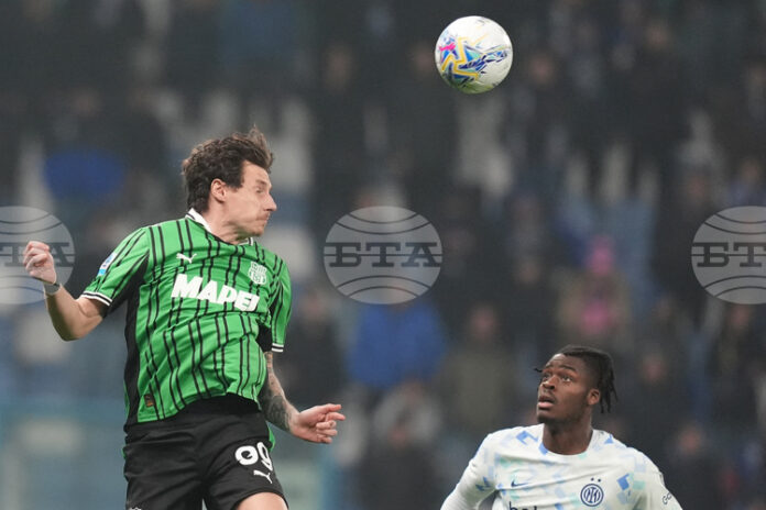 С десет души Сасуоло се наложи над Аталанта в Серия А