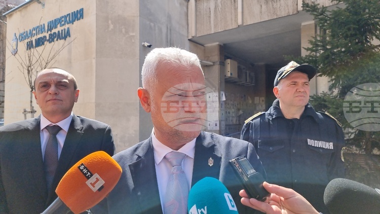 С около 500-600% повече са сигналите за нарушаване на изборните правила сега спрямо октомври 2024 г., каза във Враца Емил Дечев