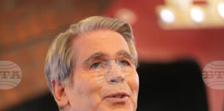 САЩ вероятно ще повишат временните мита върху вноса на 15 на сто още тази седмица, заяви Скот Бесънт