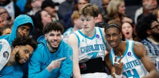 Шарлът спря серията от 7 поредни победи на Ню Йорк в НБА