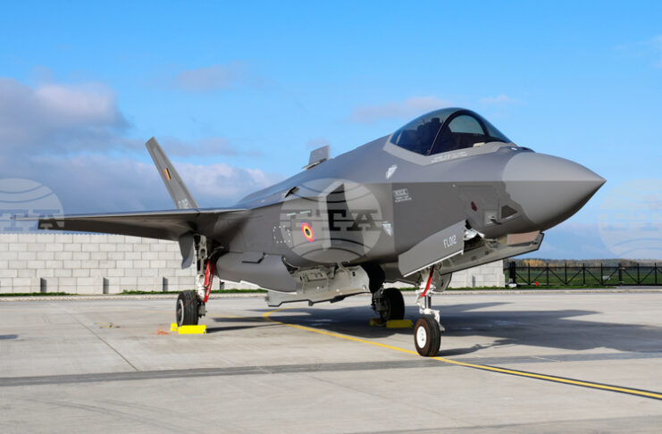 Швейцария ще поиска заем от близо 430 милиона евро за закупуването на изтребители Ф-35A