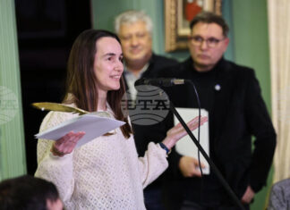 Сибила Алексова е новият носител на Националната награда за поезия „Иван Николов“