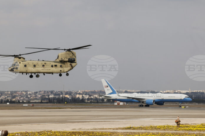 Сирени за въздушна тревога бяха задействани във военновъздушната база "Инджирлик" в Турция, предаде Анадолската агенция