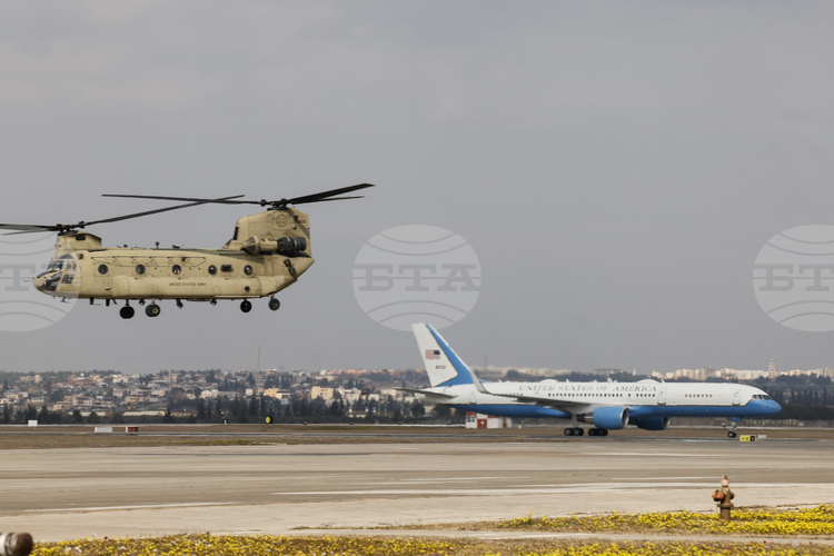 Сирени за въздушна тревога бяха задействани във военновъздушната база "Инджирлик" в Турция, предаде Анадолската агенция