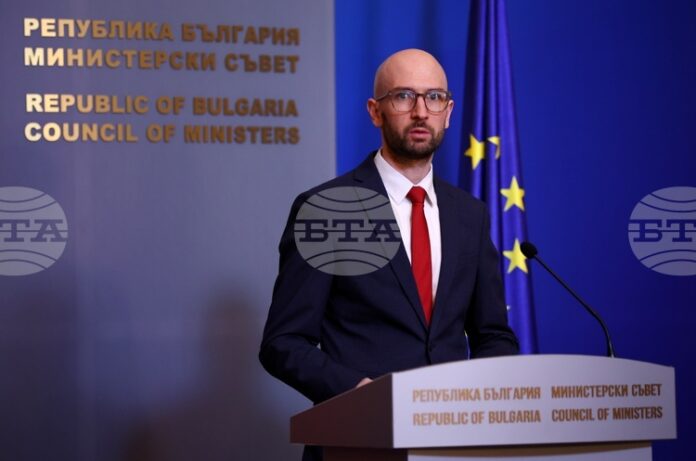 Служебният министър на финансите Георги Клисурски ще участва в редовните заседания на Еврогрупата и ЕКОФИН