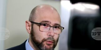 Според служебния правосъден министър прокуратурата избирателно вади информация по разследването за „Осемте джуджета“