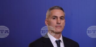 Свободата е решение, което трябва да се отстоява, каза служебният премиер Андрей Гюров по повод националния празник