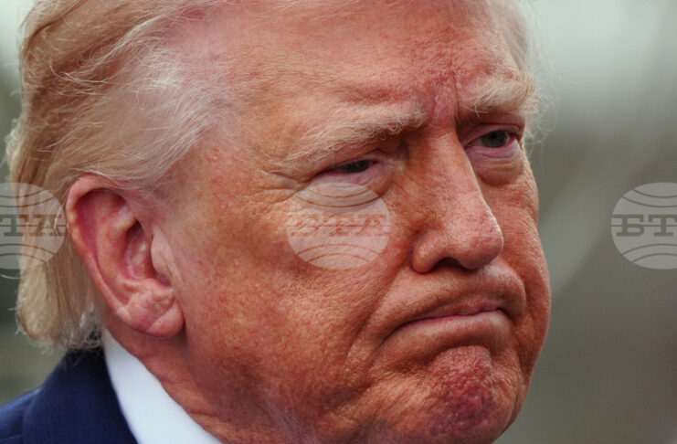 Тръмп каза, че ще разположи агенти на Имиграционната и митническа служба на САЩ (ICE) по летищата заради финансовата криза