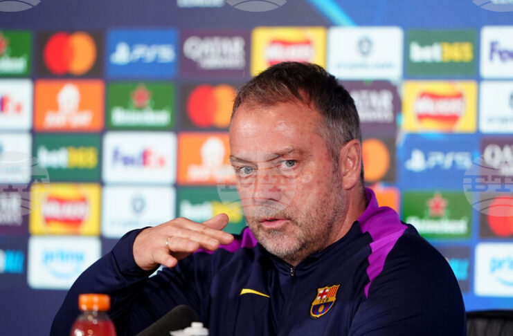 Треньорът на Барселона Ханзи Флик призна, че английското първенство е най-силното в света