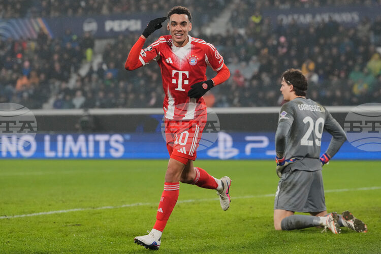 Трима играчи на Байерн Мюнхен бяха контузени в мача от Шампионската лига срещу Аталанта