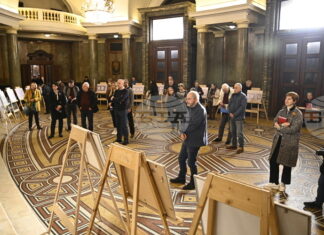 Творчеството на Борис Димовски е урок по критическо мислене и по гражданска доблест, каза заместник-ректорът на СУ проф. Ренета Божанкова