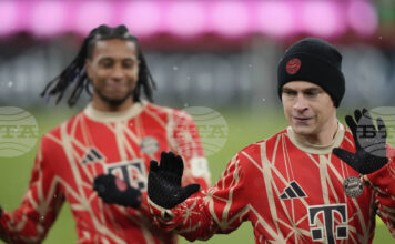 УЕФА няма да накаже допълнително футболистите на Байерн Мюнхен Майкъл Олизе и Йозуа Кимих