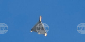 Украински експерти по обезвреждане на дронове вече работят в Катар, ОАЕ и Саудитска Арабия, съобщи Зеленски