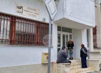 Великденските добавки ще бъдат изплатени с пенсиите за април, съобщи Националният осигурителен институт