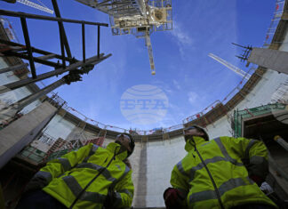 Великобритания опростява нормативната база за ядрено регулиране, за да ускори енергийните си проекти