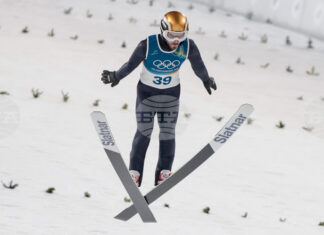 Владимир Зографски преодоля квалификацията за ски скоковете в Осло