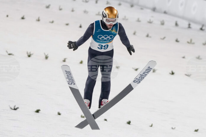 Владимир Зографски преодоля квалификацията за ски скоковете в Осло