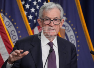 Войната с Иран ще повиши инфлацията в краткосрочен план, заяви президентът на УФР Джером Пауъл