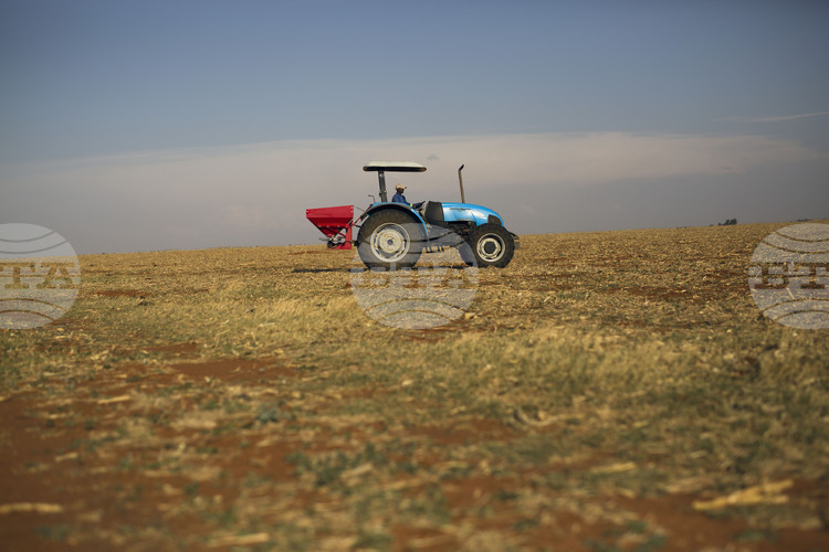 Войната в Иран предизвиква световен недостиг на торове и опасност от поскъпване на храните