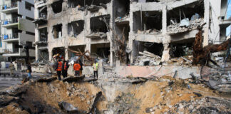 Взривове бяха чути в Йерусалим; израелската армия съобщи, че е засякла ирански ракети