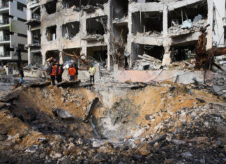 Взривове бяха чути в Йерусалим; израелската армия съобщи, че е засякла ирански ракети