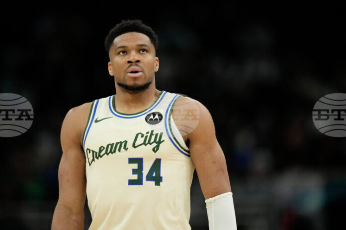 Янис Адетокунбо се завърна след контузия при загуба на Милуоки Янис Адетокунбо се завърна след контузия при загуба на Милуоки в НБА