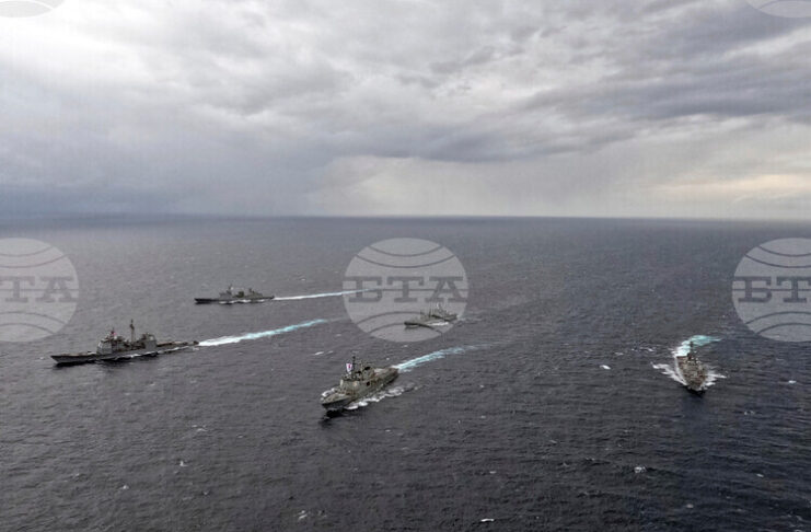 Южна Корея ще разгледа внимателно искането на Тръмп за изпращане на военни кораби в Ормузкия проток