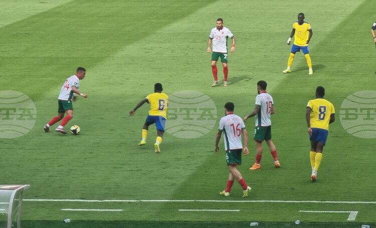 „Да съм капитан означава много за мене, а да играя за България – огромна емоция“, призна Филип Кръстев след първия мач на турнира в Индонезия