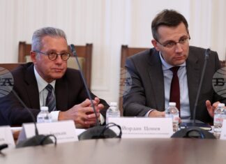 „ДПС-Ново начало“ предлага изслушване на финансовия министър и ръководителите на „Митниците“, Държавния резерв и “Лукойл” за риска от криза с горивата