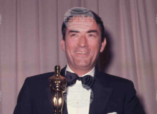 Актьорът трябва да играе с професионализъм и чар, казва Грегъри Пек, от чието рождение се навършват 110 г.