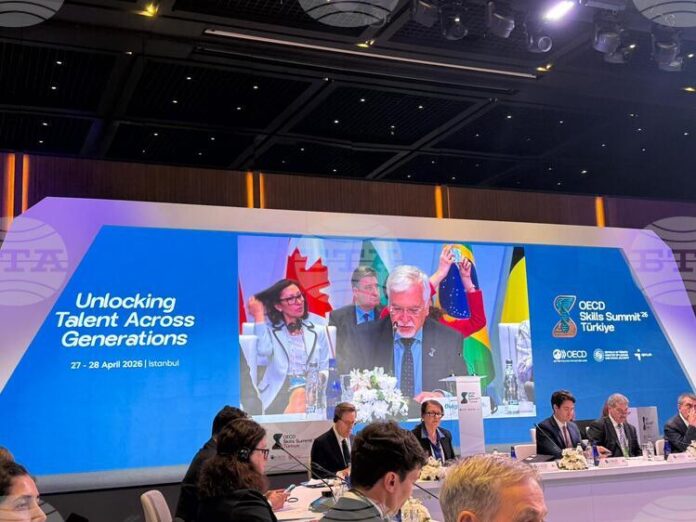 България ще бъде домакин на следващата Среща на върха за уменията на ОИСР през 2028 г., каза заместник-министърът на образованието Николай Витанов