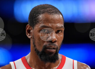 Баскетболистът на Хюстън Рокетс Кевин Дюрант продължава възстановяването си