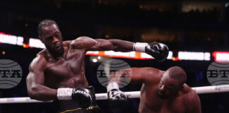 Бившият шампион в тежка категория на Световния боксов съвет (WBC) Дионтей Уайлдър победи Дерек Чисора в Лондон