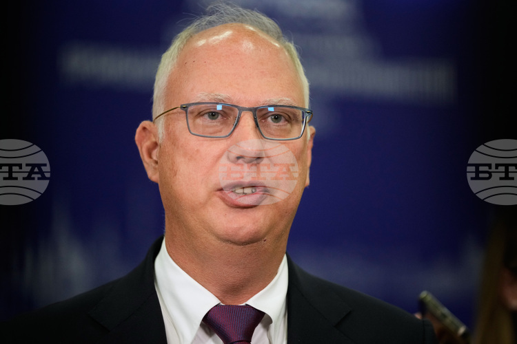 Цената на петрола може да надхвърли 150 долара за барел още тази седмица, каза Кирил Дмитриев