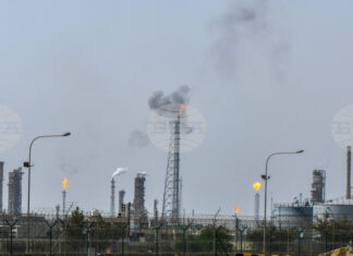 Цените на петрола скочиха с повече от 5% на фона напрежението около Иран