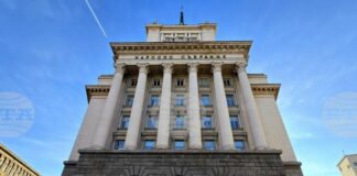 ЦИК обяви разпределението на мандатите в 52-рия парламент: „Прогресивна България“ ще има мнозинство със 131 депутати