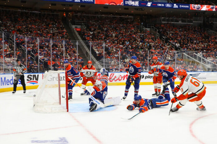 Далас надви Минесота след две продължения, Филаделфия е само на една победа от полуфинал на Изток в плейофите на НХЛ