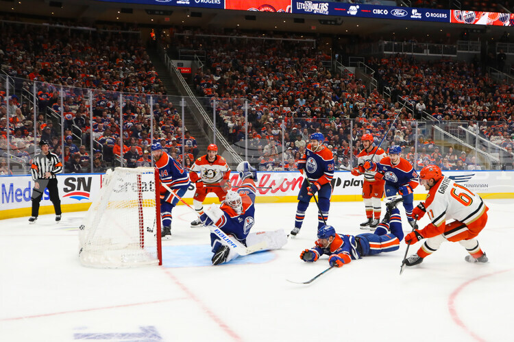 Далас надви Минесота след две продължения, Филаделфия е само на една победа от полуфинал на Изток в плейофите на НХЛ