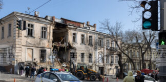 Днес в Одеса е обявен траур във връзка с трагедията по време на нощната масирана атака