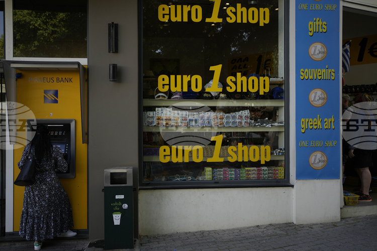 Доверието на потребителите в еврозоната се влошава до най-ниското ниво от началото на 2023 г.