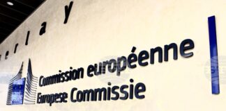 ЕК представи мерки срещу поскъпването на изкопаемите горива и за ускорено осигуряване на чиста енергия