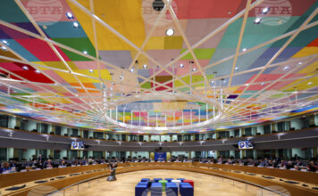 Германия настоява за отпадане на правото на вето в ЕС Заседателната зала в сградата на Европейския съвет в Брюксел, 10 май 2022 г.