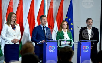 Лидерът на унгарската партия Петер Мадяр, частично разкривайки състава на кабинета си. 20 април 2026 г.